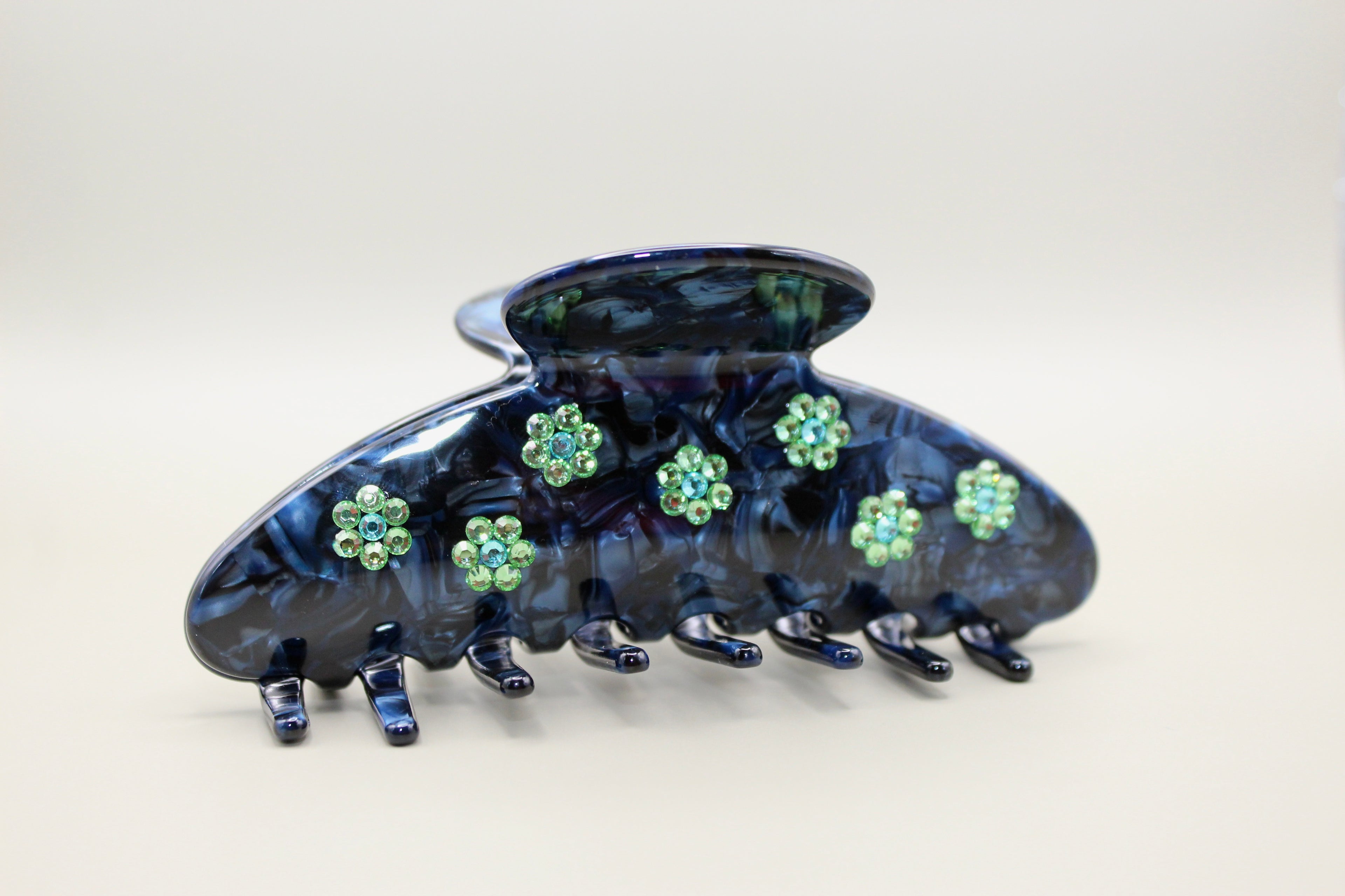 The Midnight Flora Clip